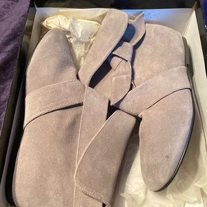 NWOT suede boots